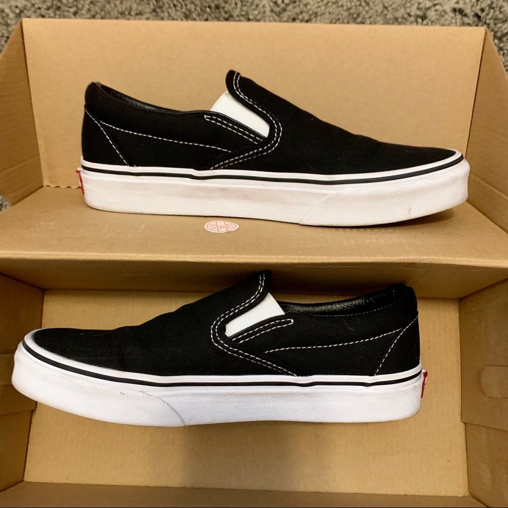 Classic Slip-on Vans - Black